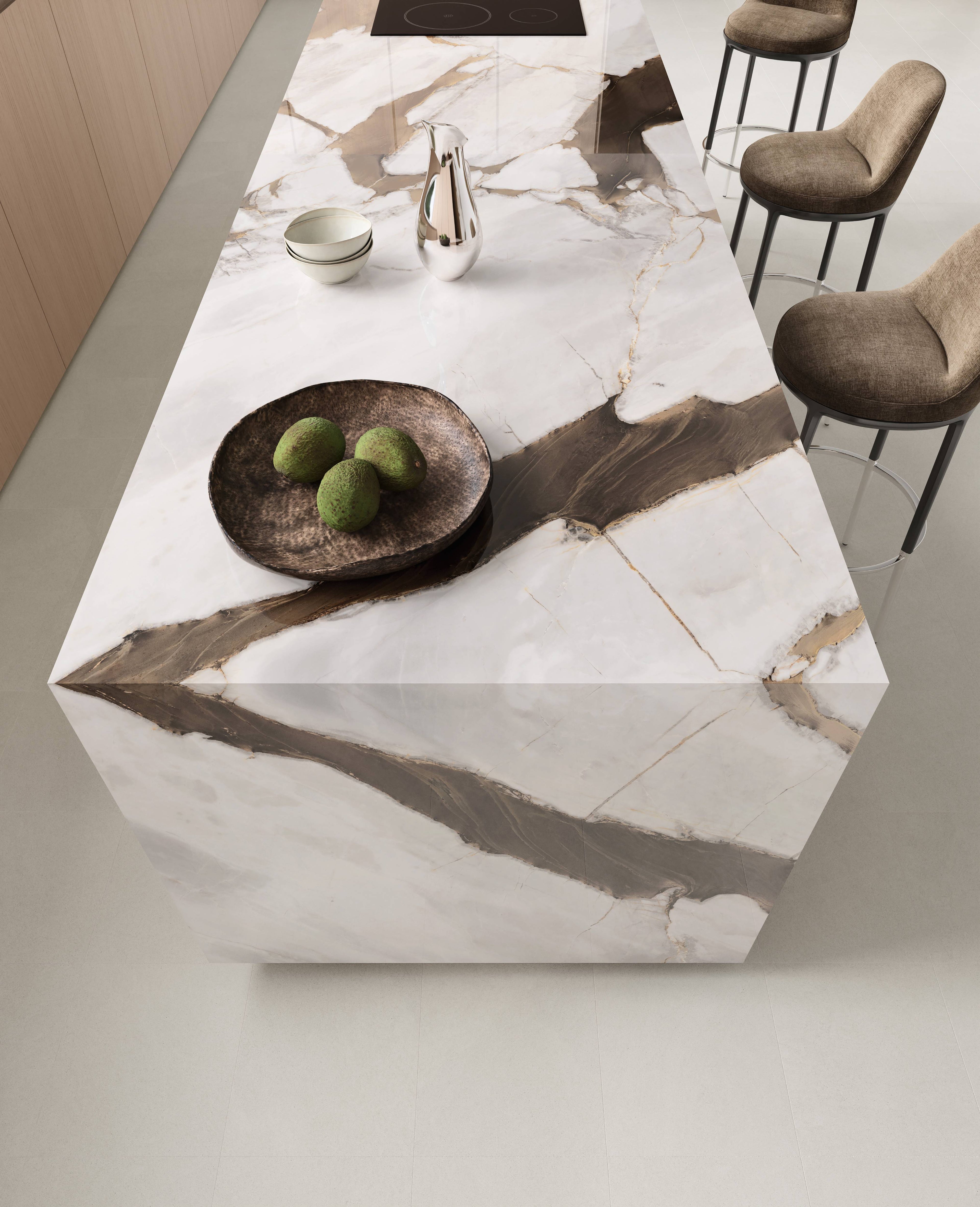 Bookmatch Majesto Gemma Bronze Polished Marble 120x280